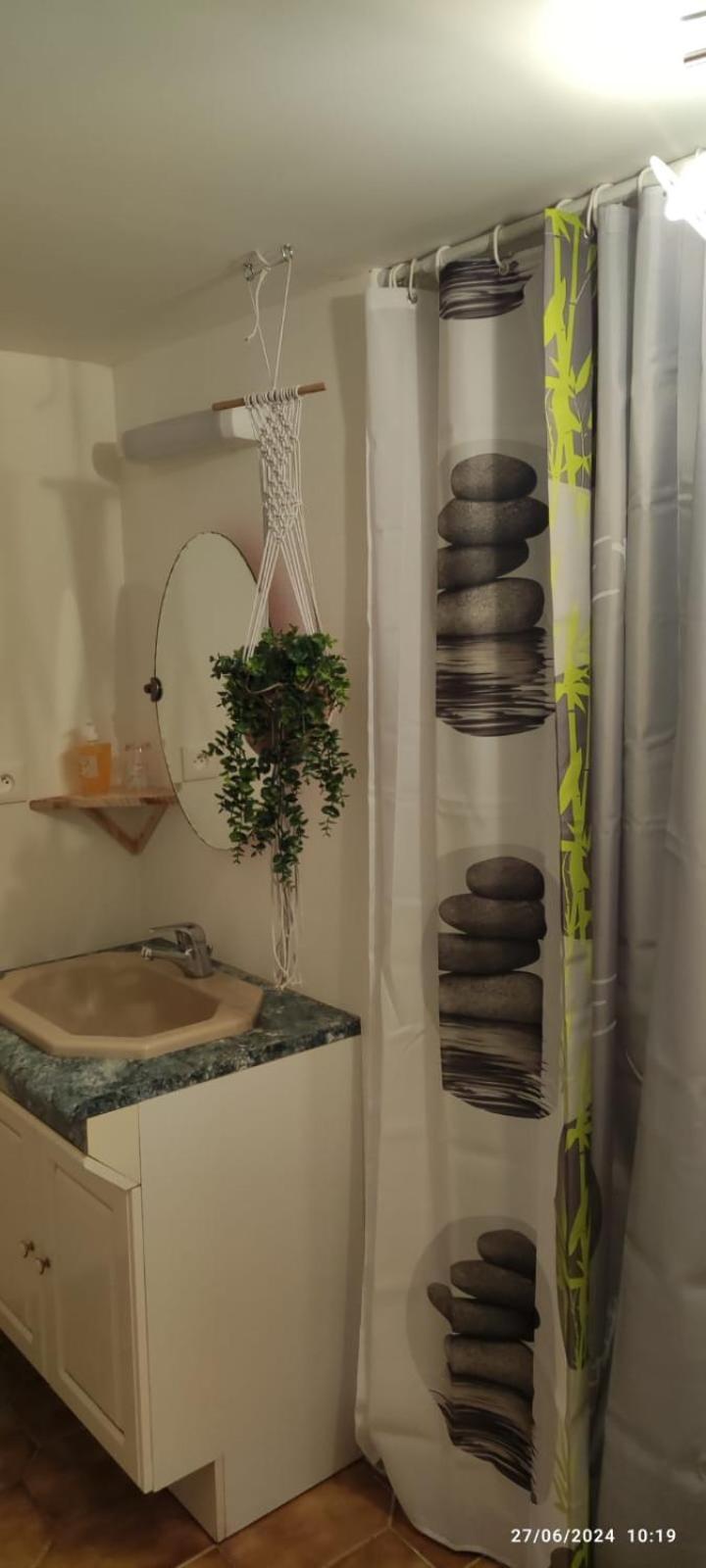 Apartament A L Ombre Du Figuier Cagnac-les-Mines Zewnętrze zdjęcie